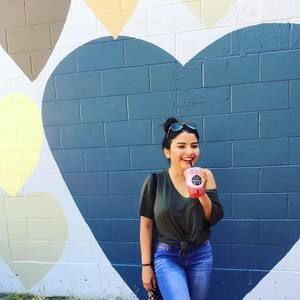 Meet your Posher, Maria